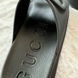 Gucci Women's Black Slide Sandals